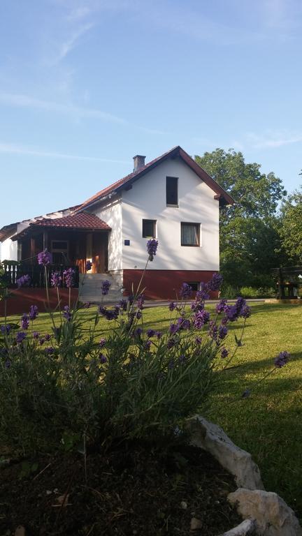 Guest House Antonela Smoljanac Exteriör bild
